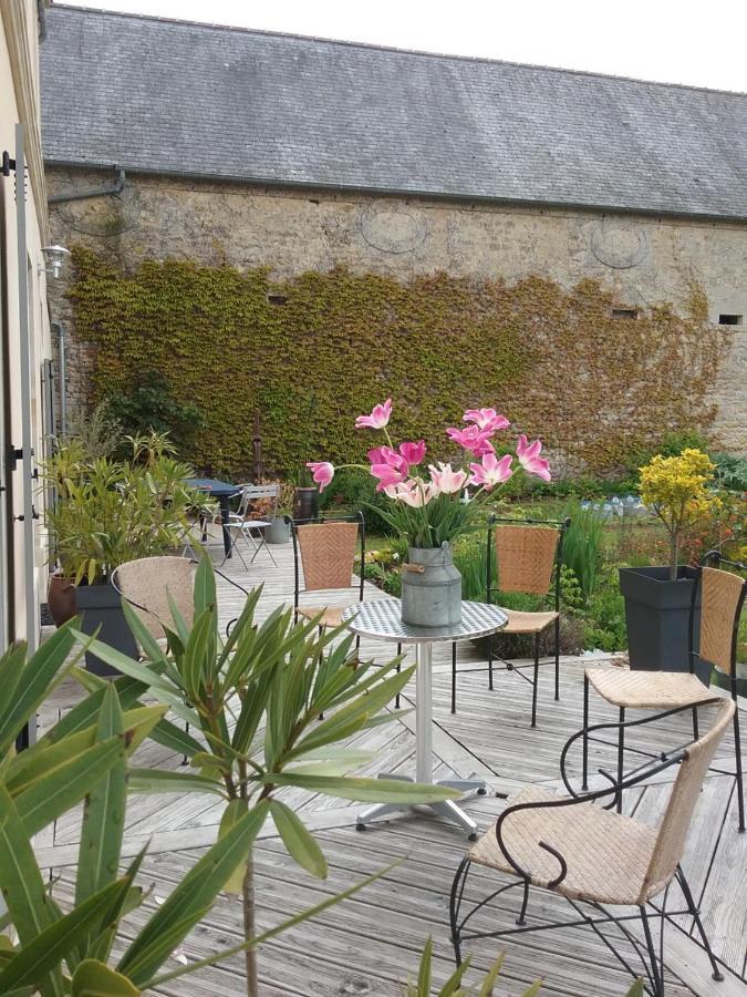 Saint-Martin-des-Entrées Chambre D'Hote Le 18-20 المظهر الخارجي الصورة