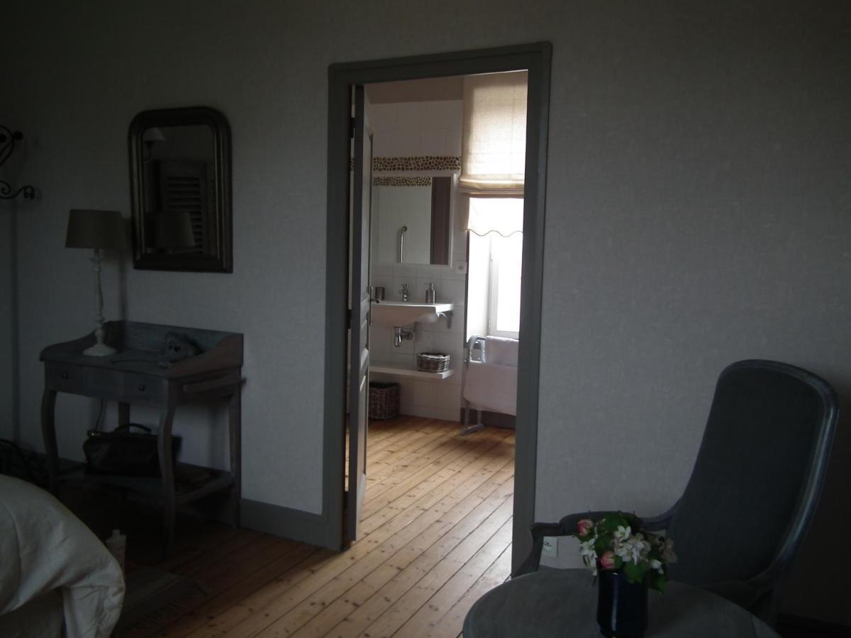 Saint-Martin-des-Entrées Chambre D'Hote Le 18-20 المظهر الخارجي الصورة